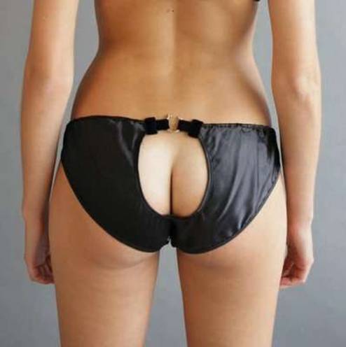 butt cleavage 1 Every woman can afford to wear a butt cleavage butt cleavage 1 Every woman can afford to wear a butt cleavage